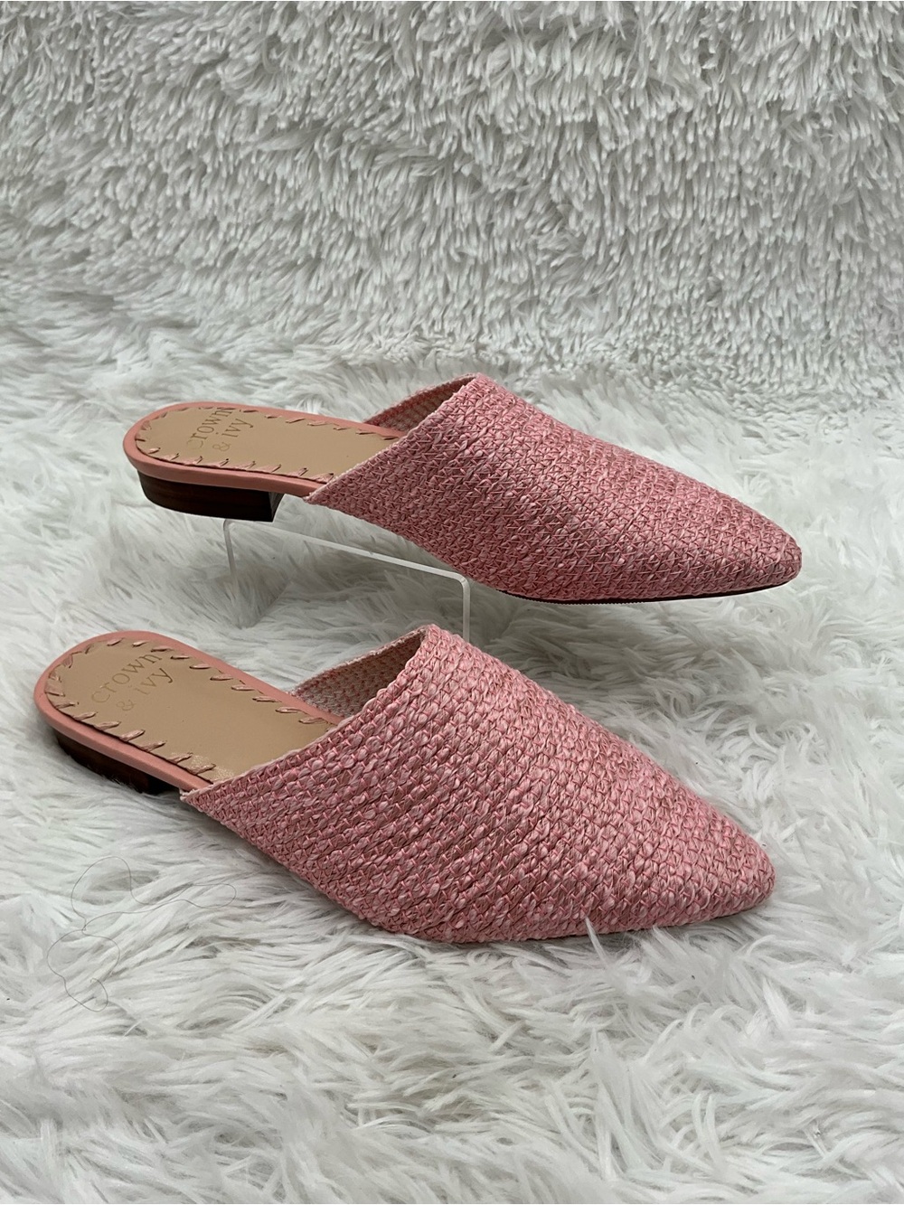 crown & ivy Flats Size 7 Blush Pink Woven Raffia-look Pointed-Toe Slides